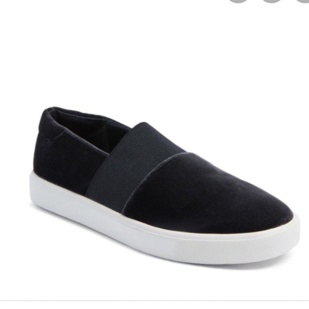 Vince black velvet slides